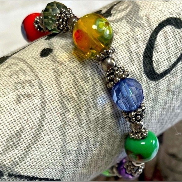 Beaded Stretch Bracelet One Size Multicolor Glass Lampwork Boho Style - Picture 11 of 14
